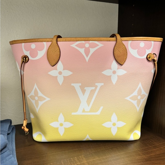 Never Fully- By the Pool - Picture 3 of 3